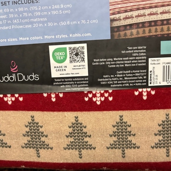 Cuddl Duds Festive Holiday Red Truck Heavyweight Twin Flannel Sheets Winter NWT - Picture 12 of 13